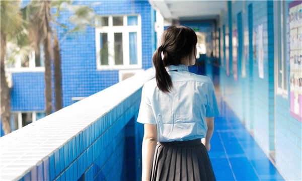 坊子如何找到一个可以帮助我生孩子的女人？